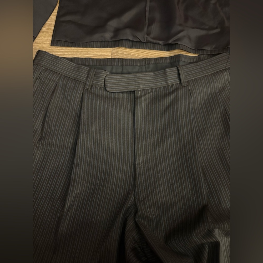 Custom Suit - Picture 11 of 16